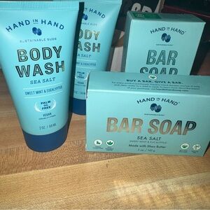 Hand in hand body bundle